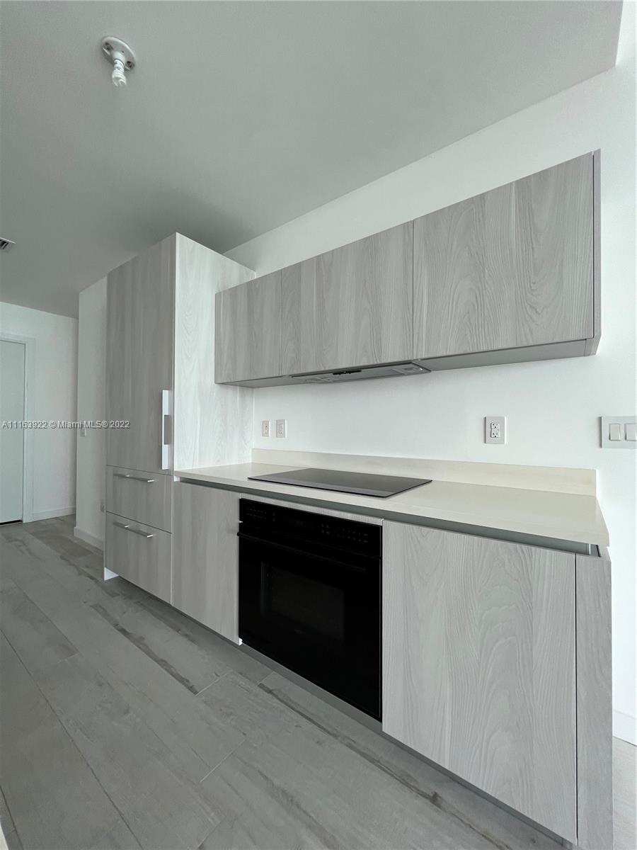 GRAN PARAISO CONDO - Residential