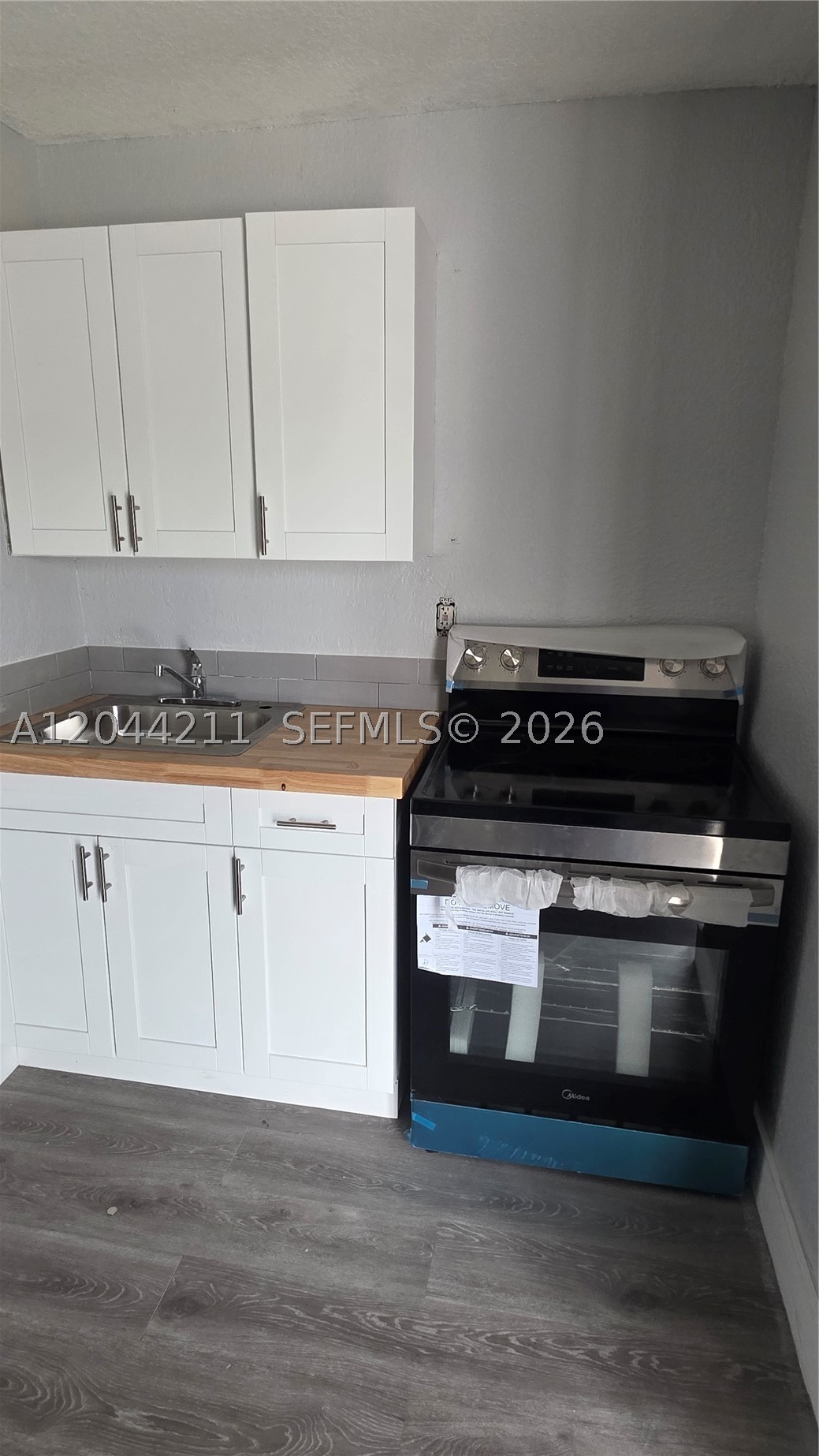 NORTH LIBERTY CITY - Residential Lease