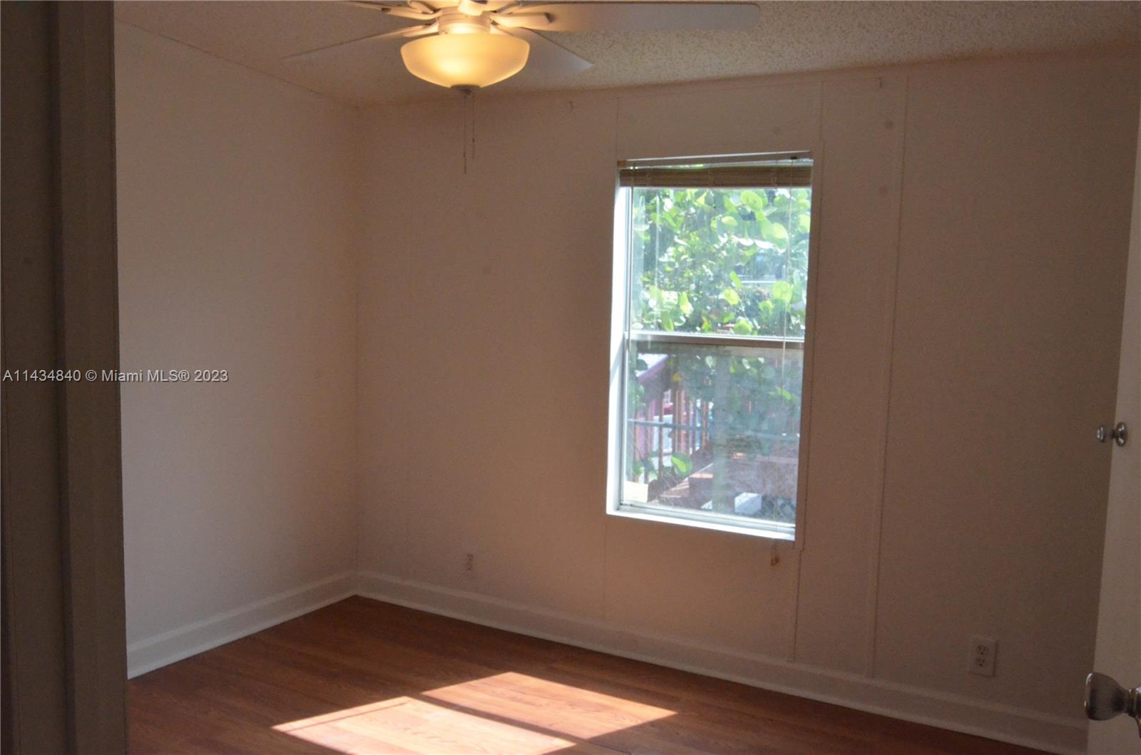 COCOWALK ESTATES - Residential Lease
