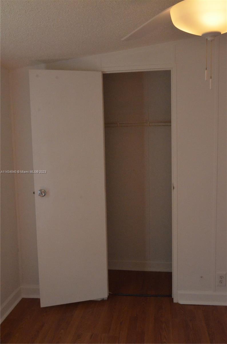 COCOWALK ESTATES - Residential Lease