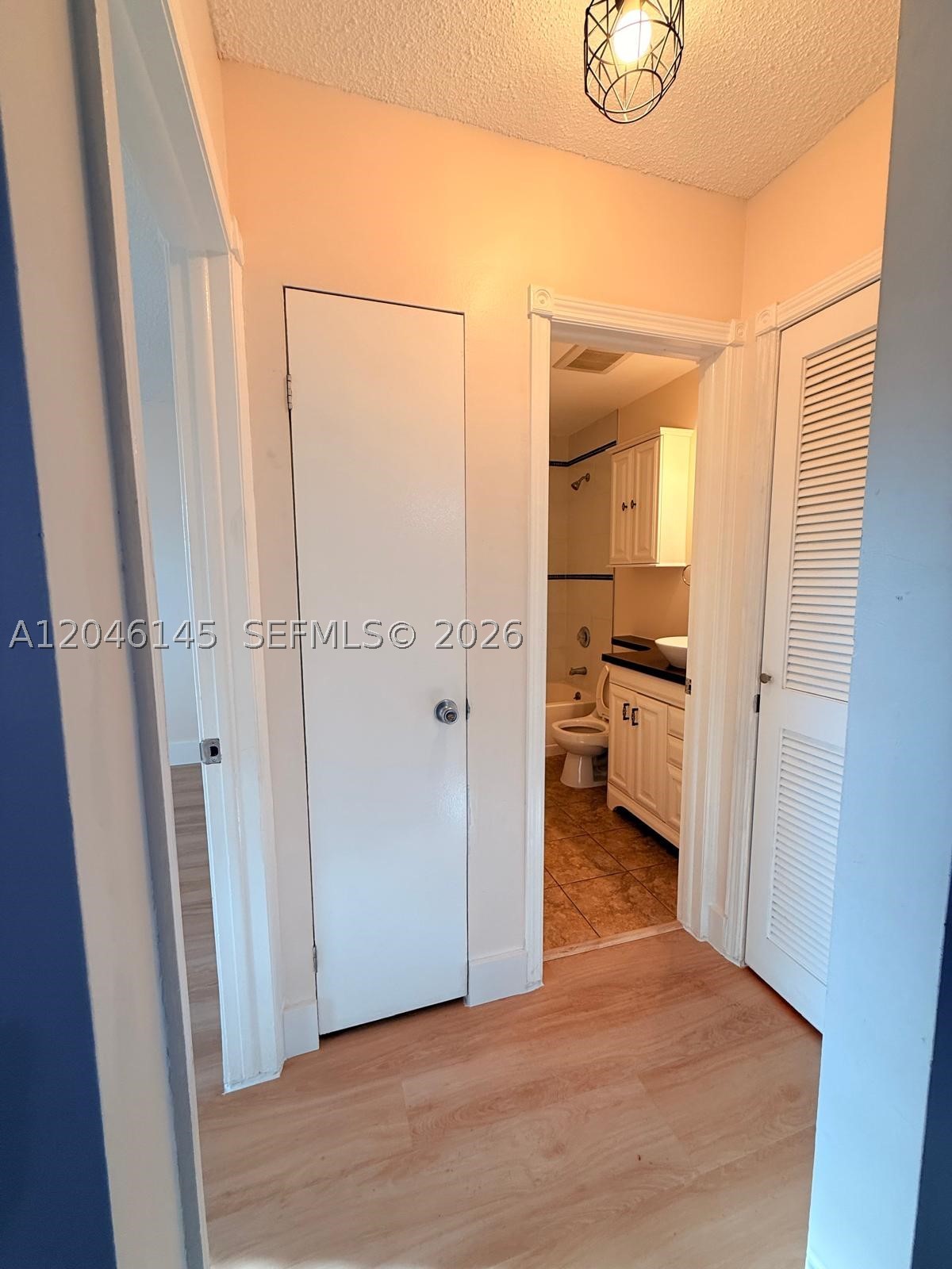 PINEWOOD CONDO - Residential Lease