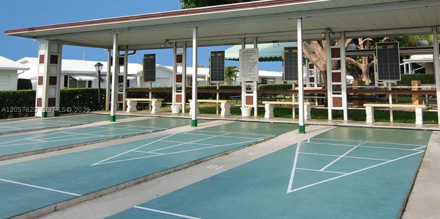 PALM BEACH LEISUREVILLE S - Residential