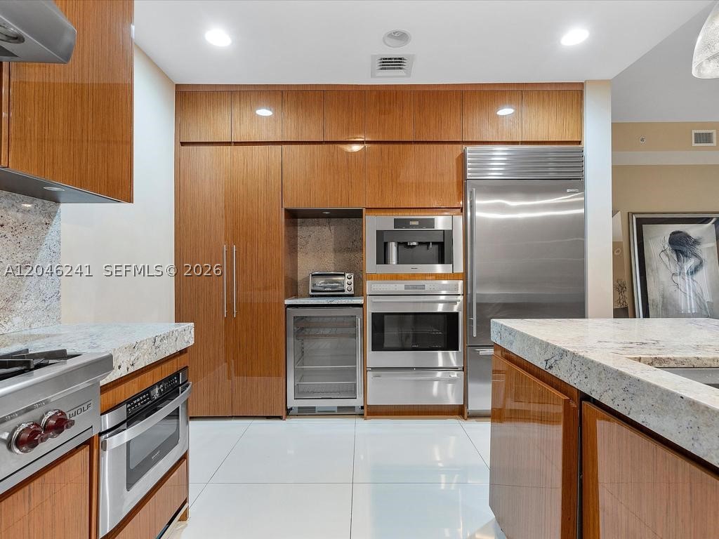 BAL HARBOUR NORTH SOUTH C - Residential