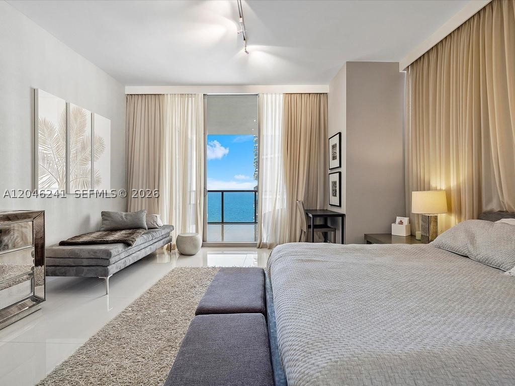 BAL HARBOUR NORTH SOUTH C - Residential