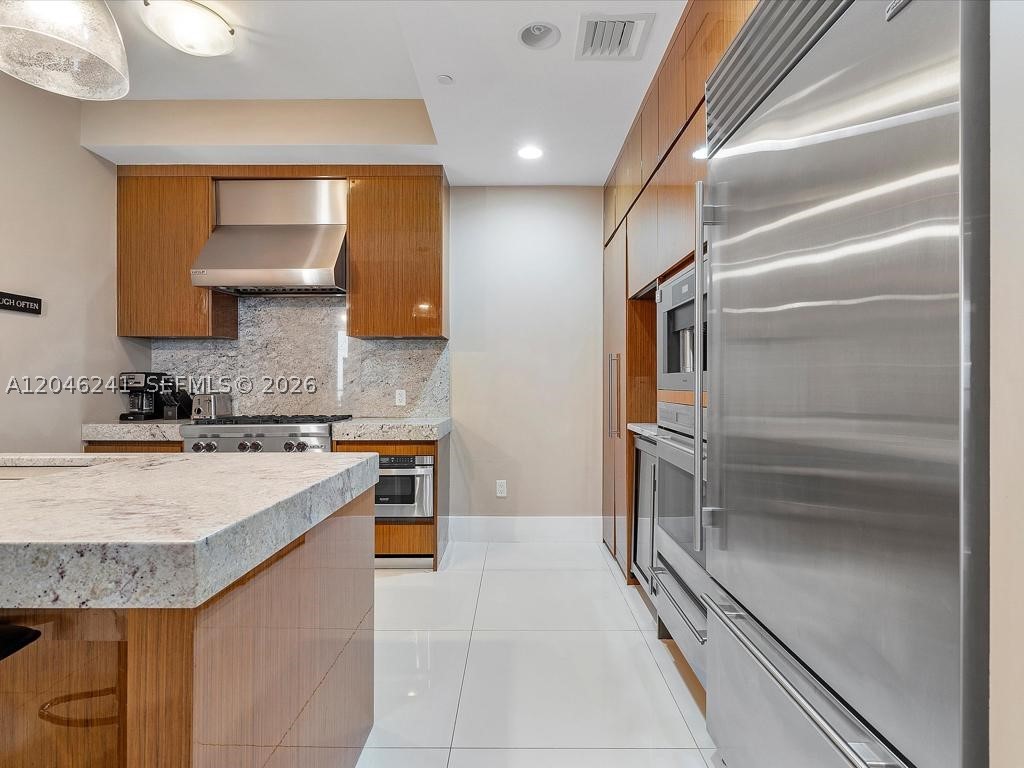 BAL HARBOUR NORTH SOUTH C - Residential