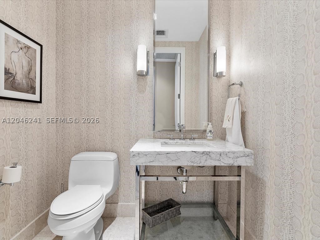 BAL HARBOUR NORTH SOUTH C - Residential