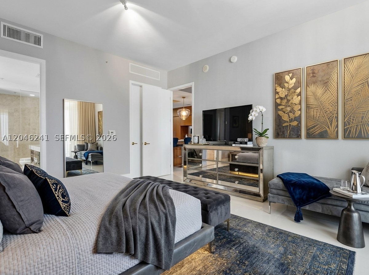 BAL HARBOUR NORTH SOUTH C - Residential