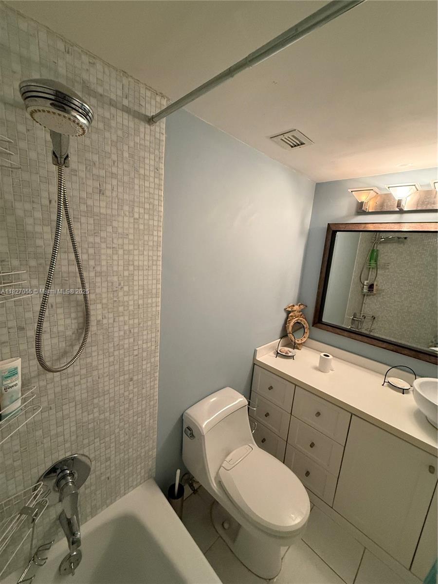 PARKVIEW POINT CONDO - Residential