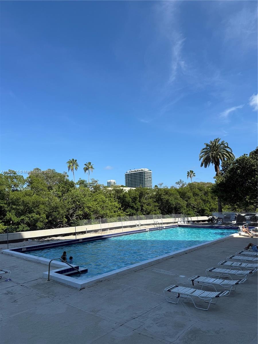 PARKVIEW POINT CONDO - Residential