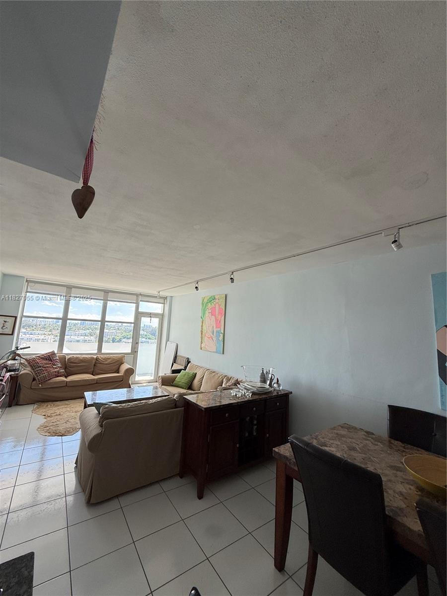 PARKVIEW POINT CONDO - Residential
