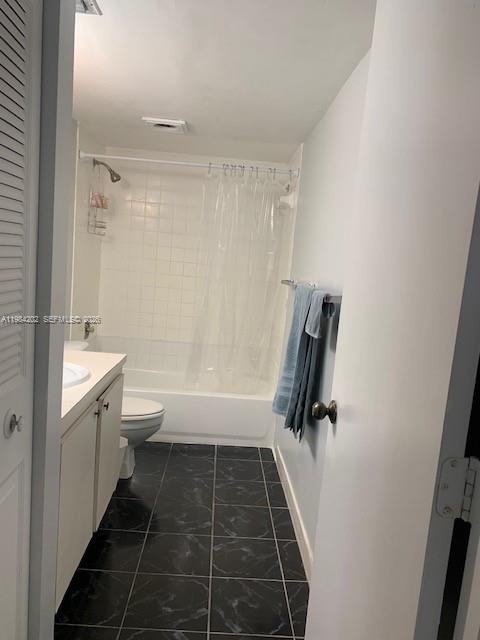 INVERWOOD CONDO - Residential