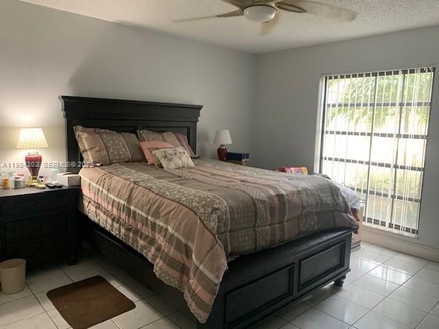 INVERWOOD CONDO - Residential