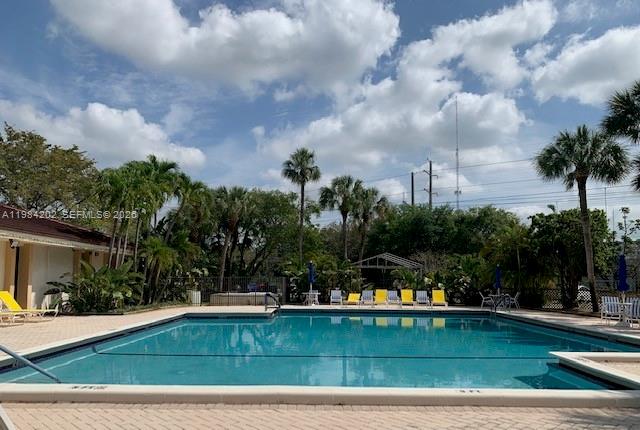 INVERWOOD CONDO - Residential