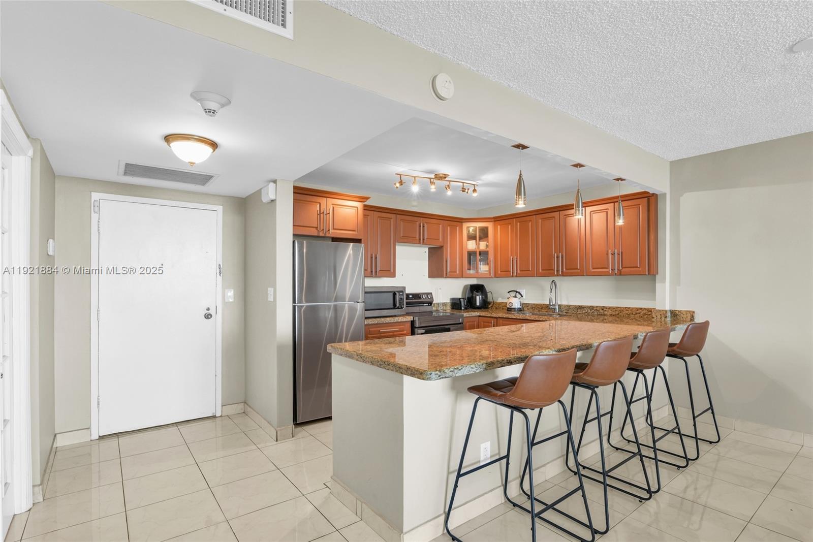 OLYMPUS CONDO PHASE - Residential