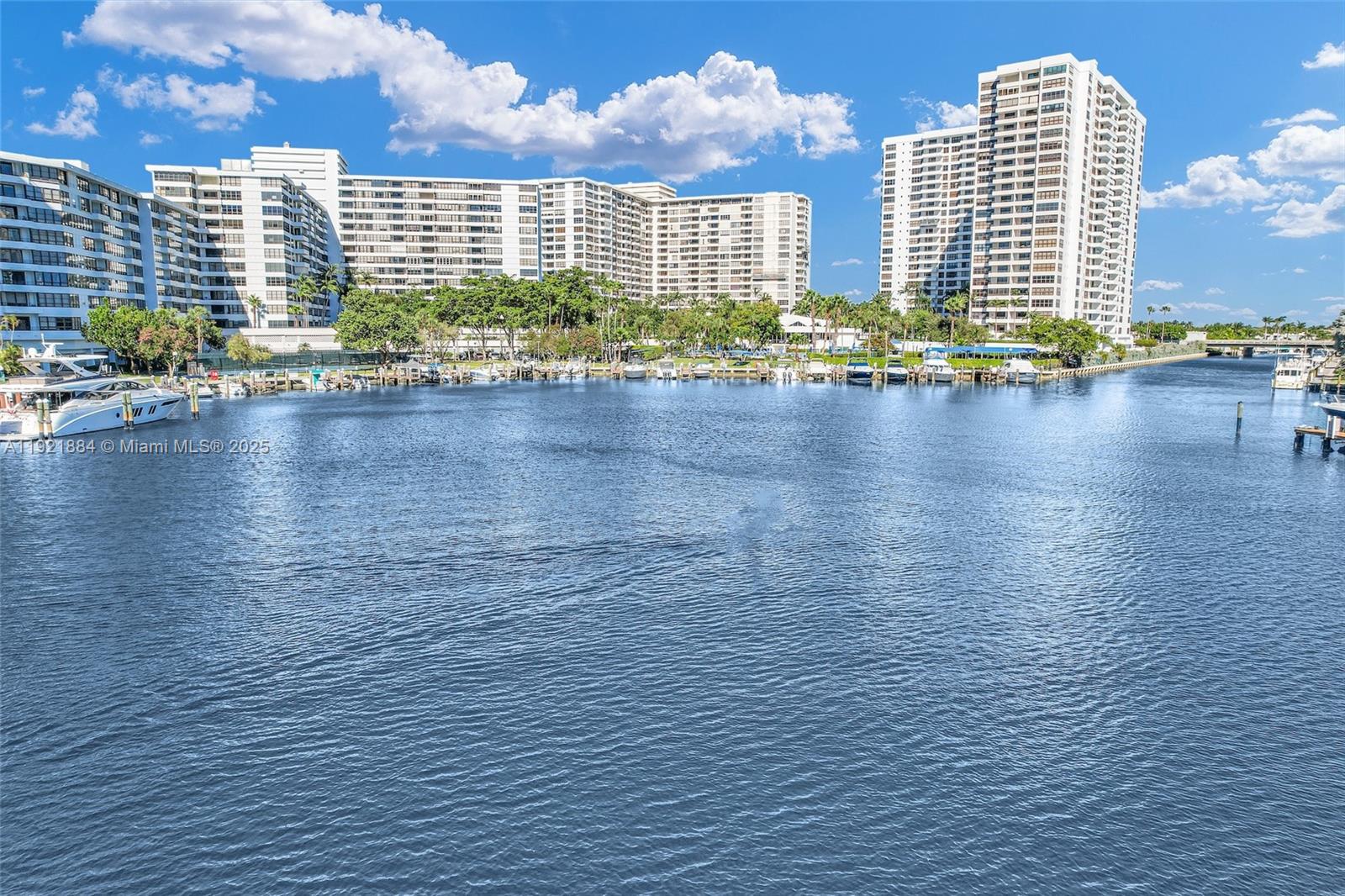 OLYMPUS CONDO PHASE - Residential