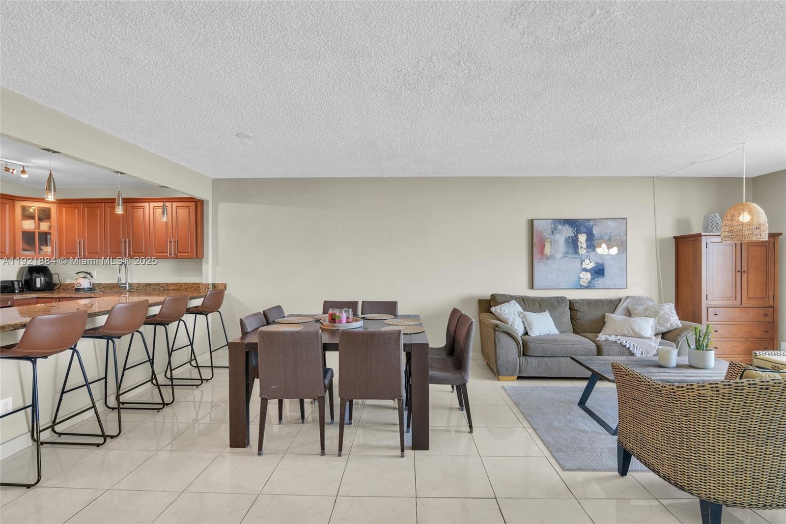 OLYMPUS CONDO PHASE - Residential