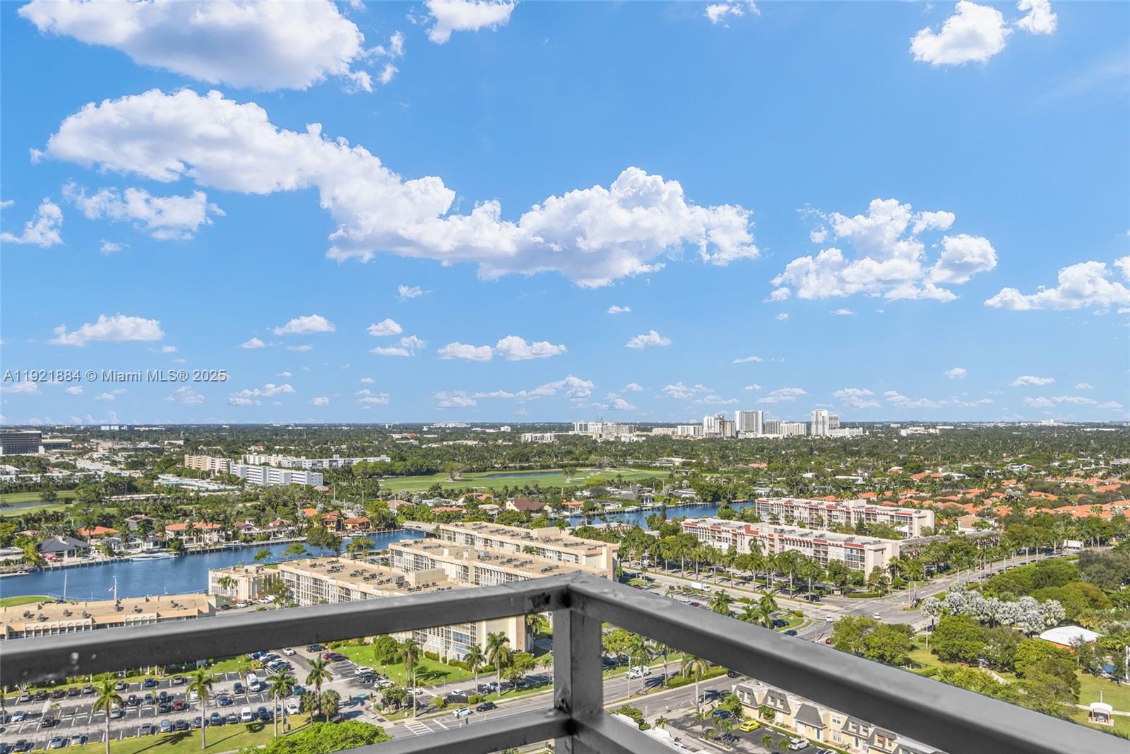 OLYMPUS CONDO PHASE - Residential