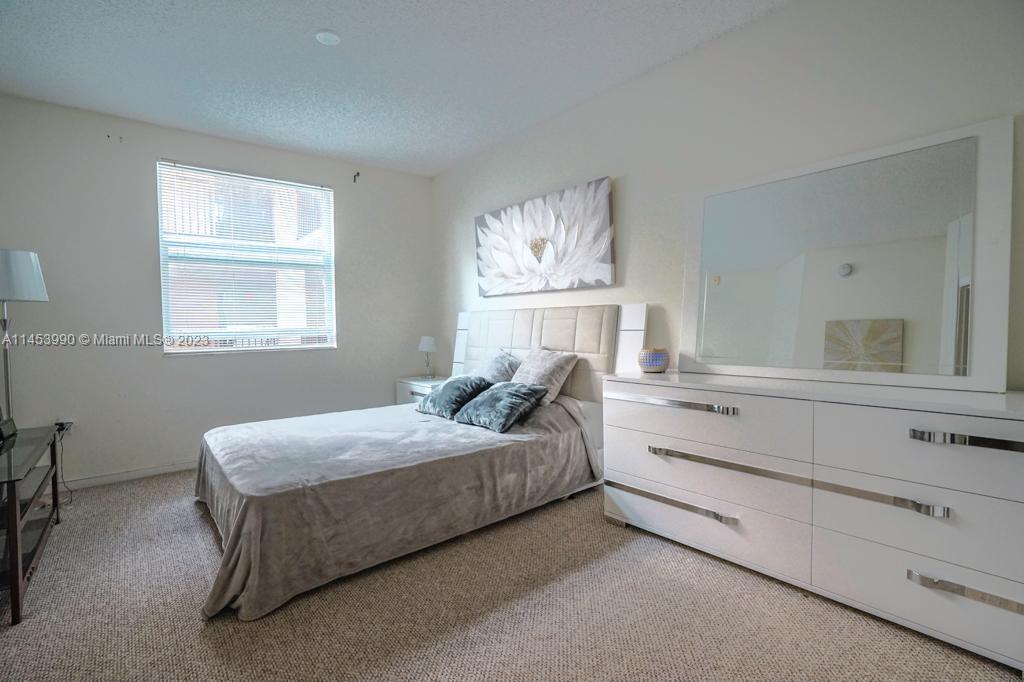 Porto Bellagio Condo - Residential