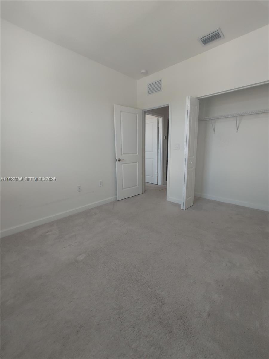 RIVIERA BY LENNAR - Residential