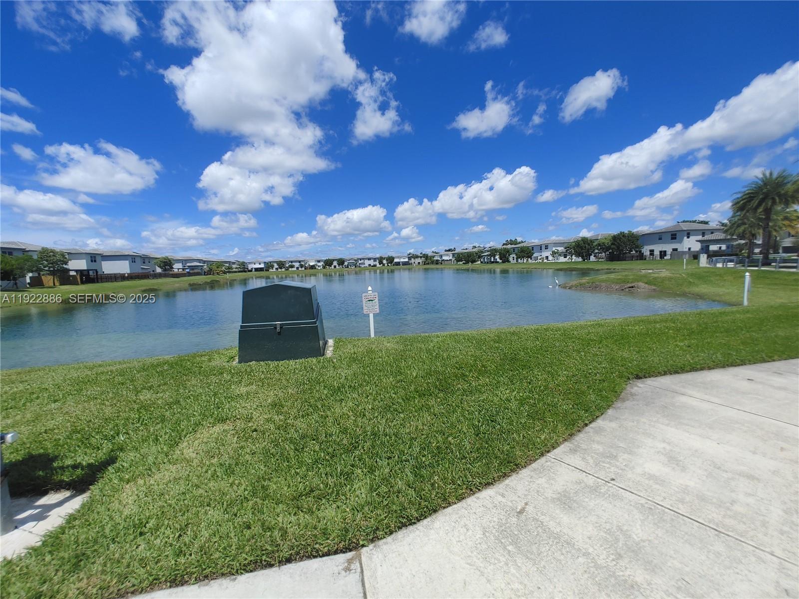 RIVIERA BY LENNAR - Residential
