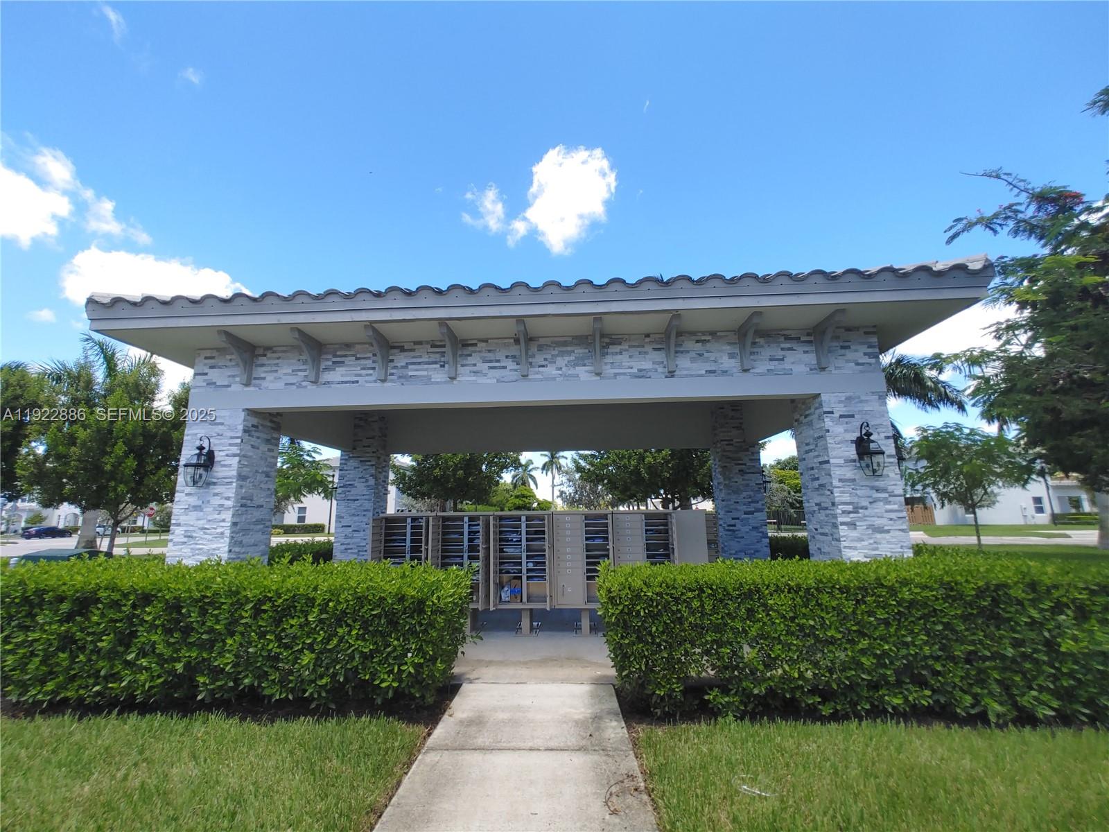 RIVIERA BY LENNAR - Residential