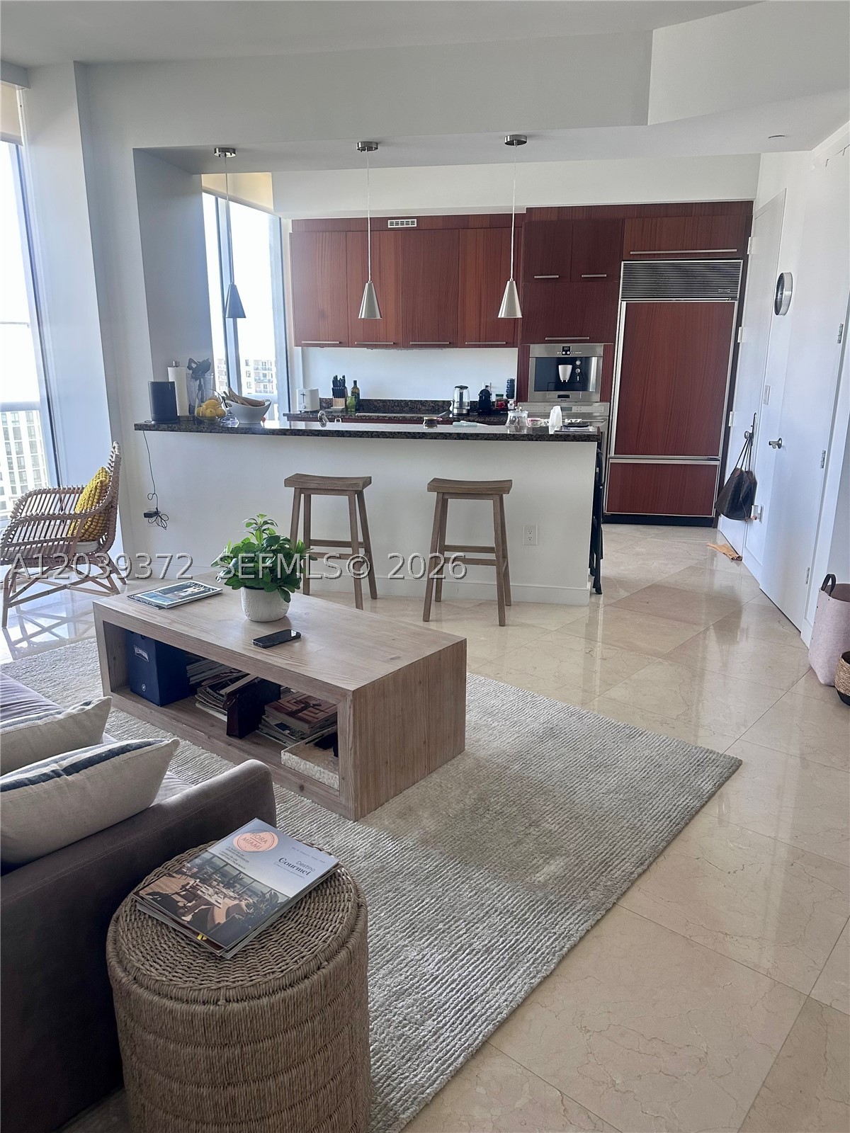TDR TOWER III CONDO - Residential