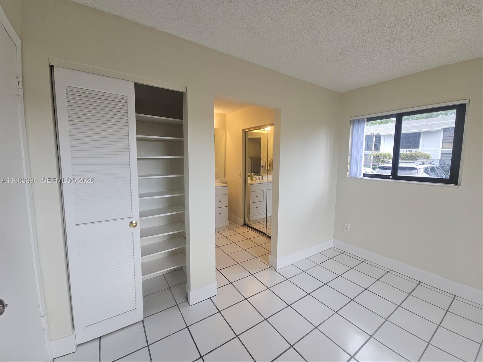 LAKEVIEW AT THE HAMMOCKS - Residential Lease