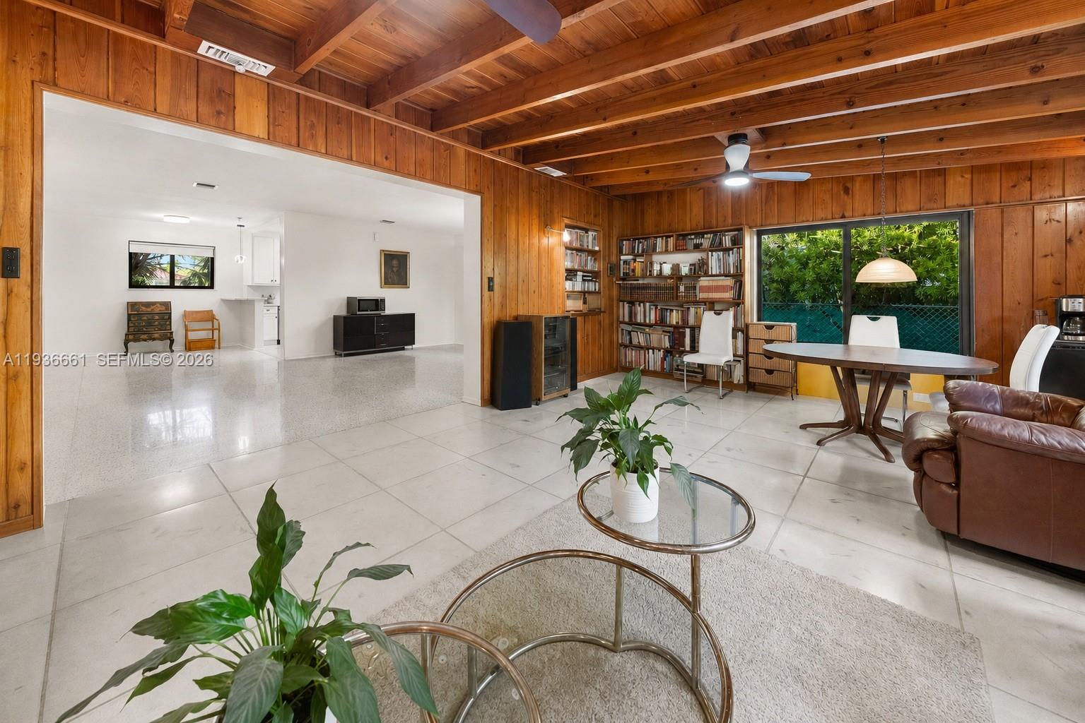 TREASURE ISLAND - Residential