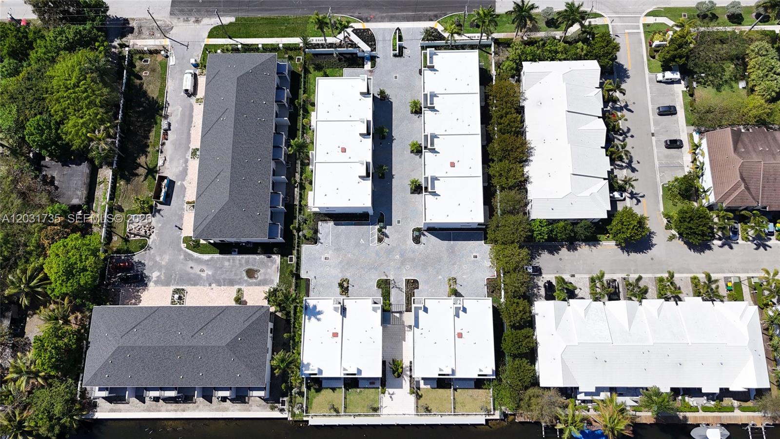 H20 DANIA BEACH - Residential