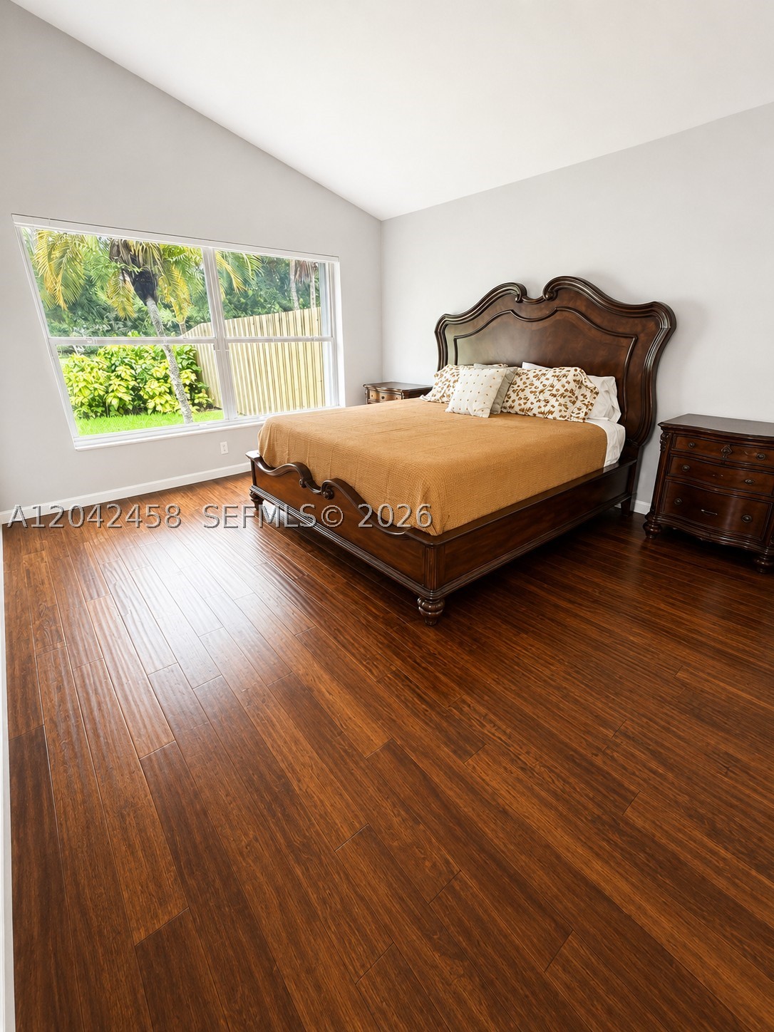 BRIDGEWATER AT PLANTATION - Residential