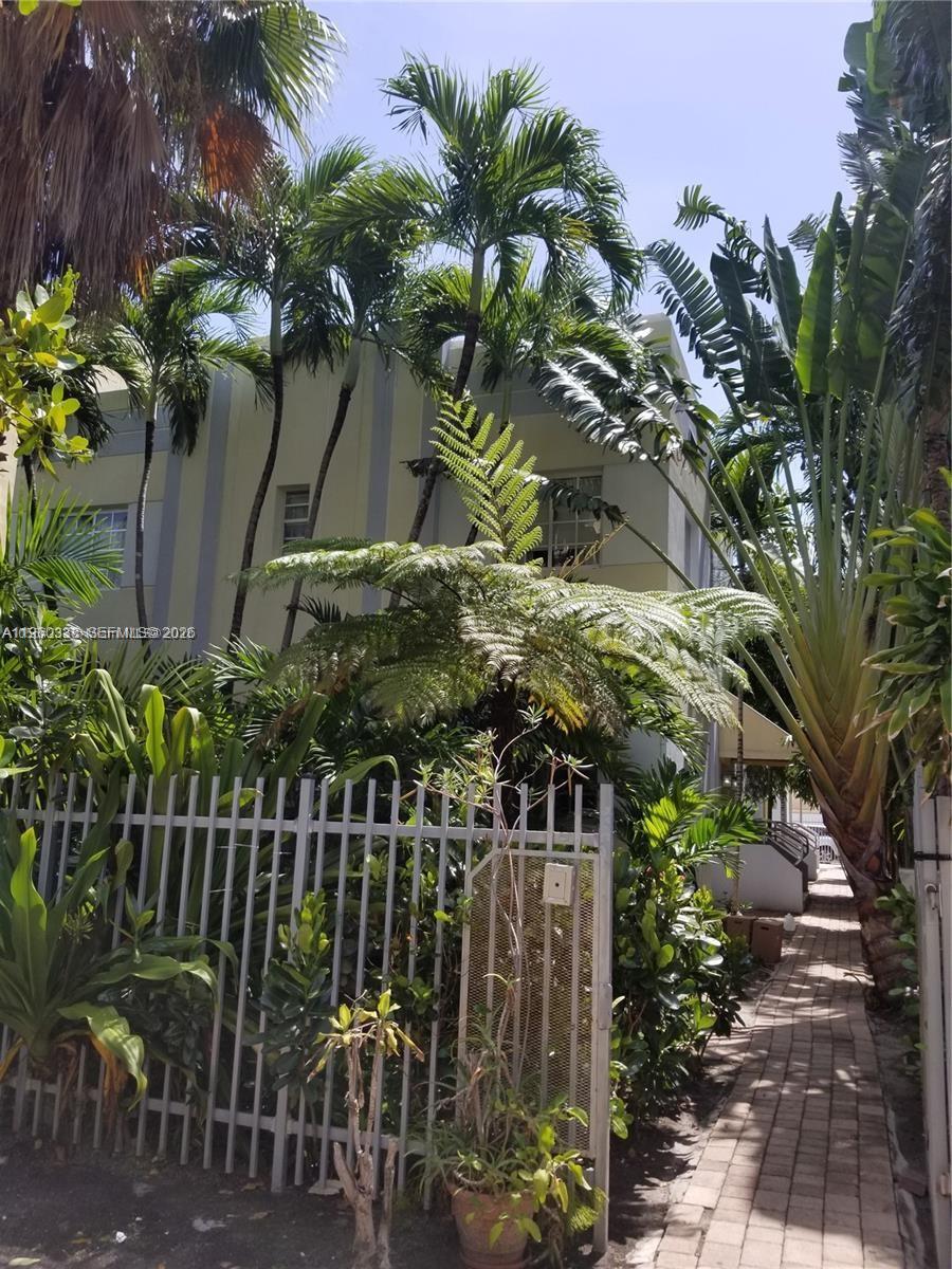 1045 MERIDIAN CONDO - Residential