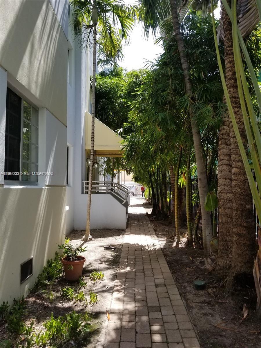 1045 MERIDIAN CONDO - Residential