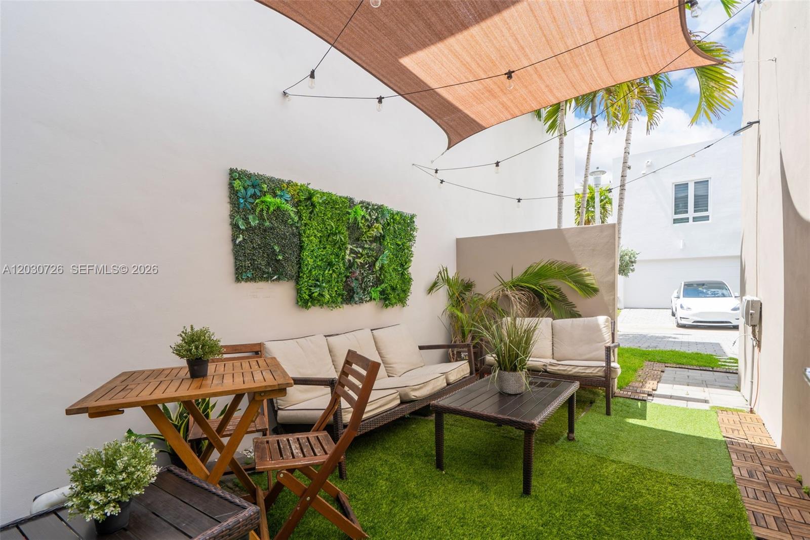 LANDMARK AT DORAL - Residential