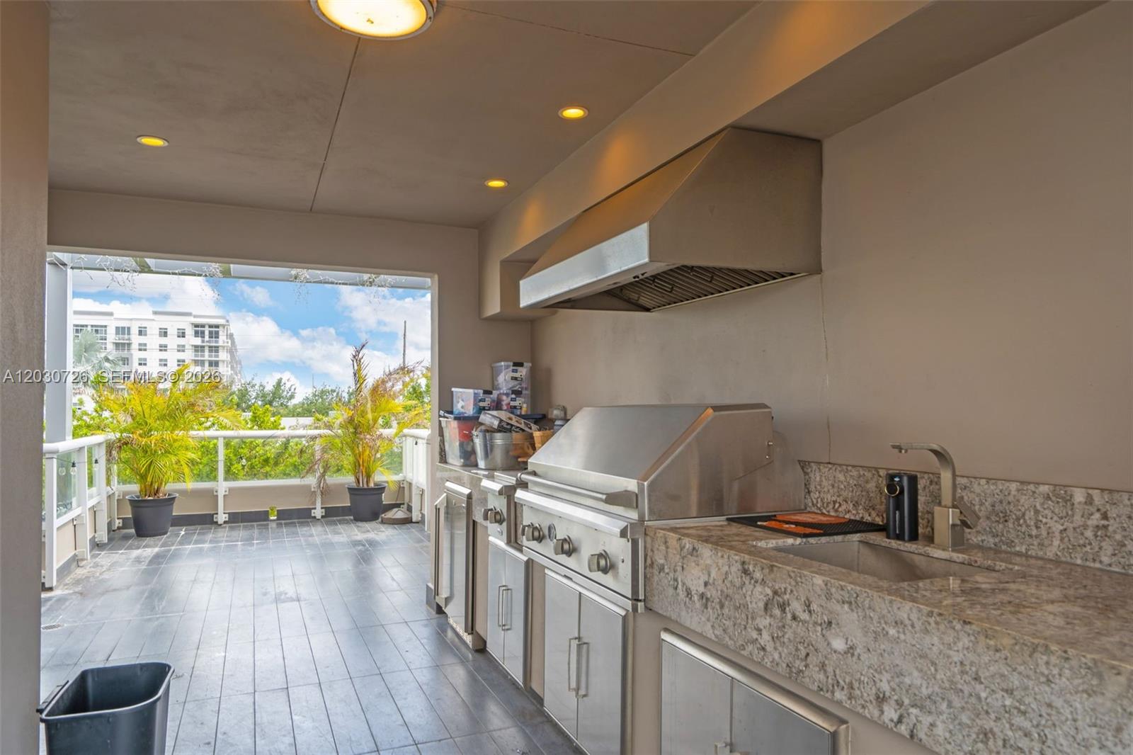 LANDMARK AT DORAL - Residential
