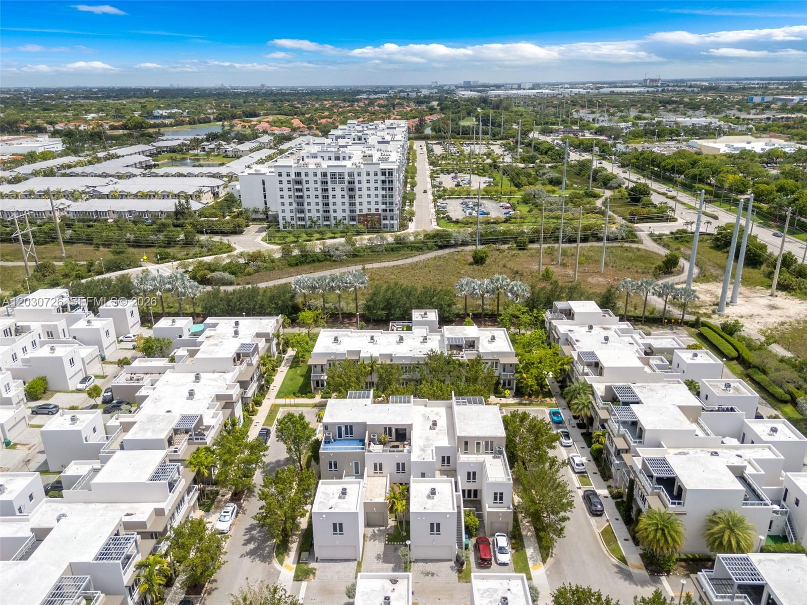 LANDMARK AT DORAL - Residential