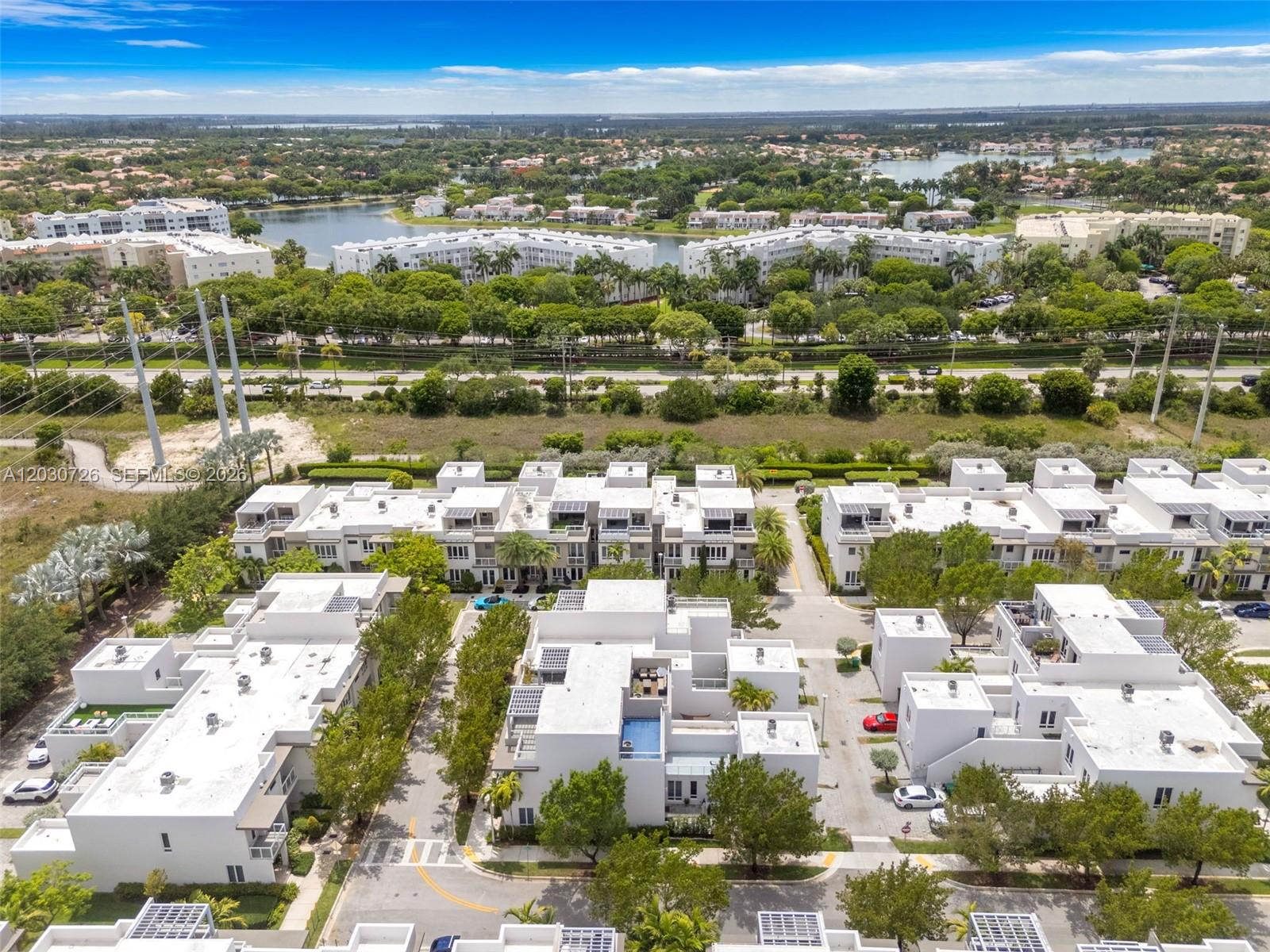 LANDMARK AT DORAL - Residential