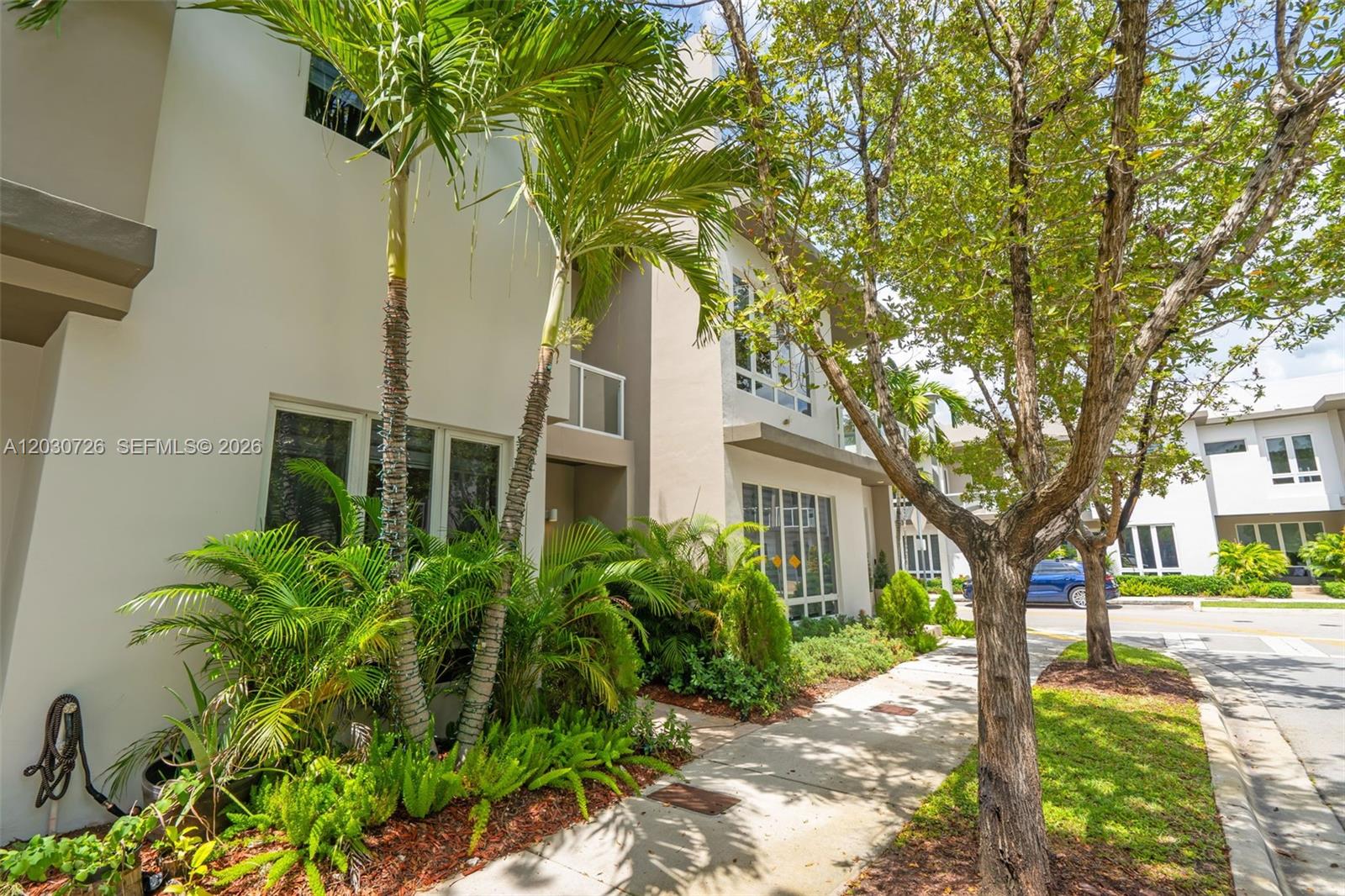 LANDMARK AT DORAL - Residential