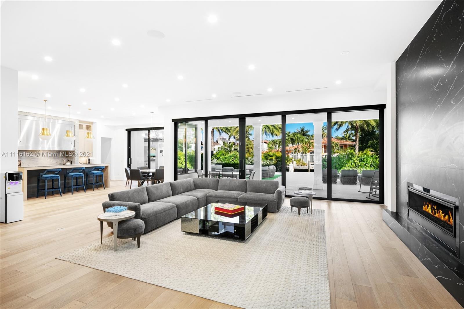 STILWELL ISLES - Residential