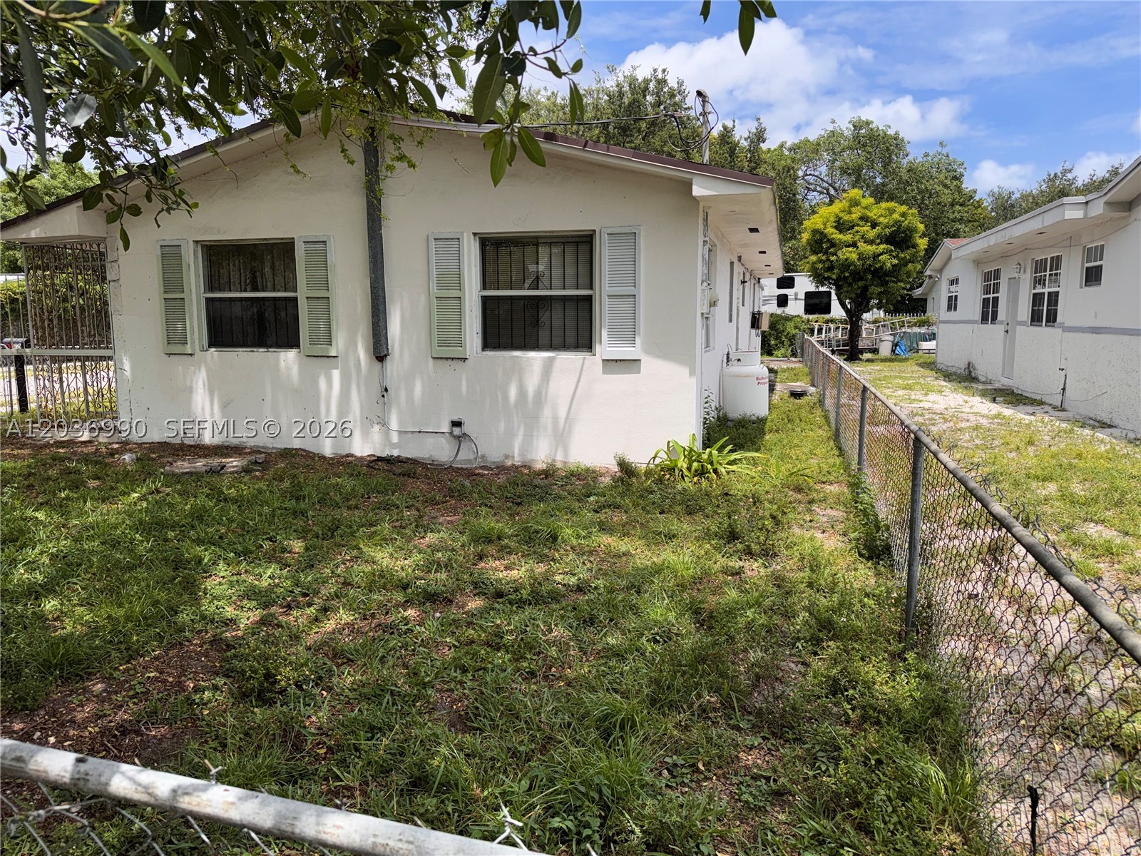 CORAL COURT - Residential