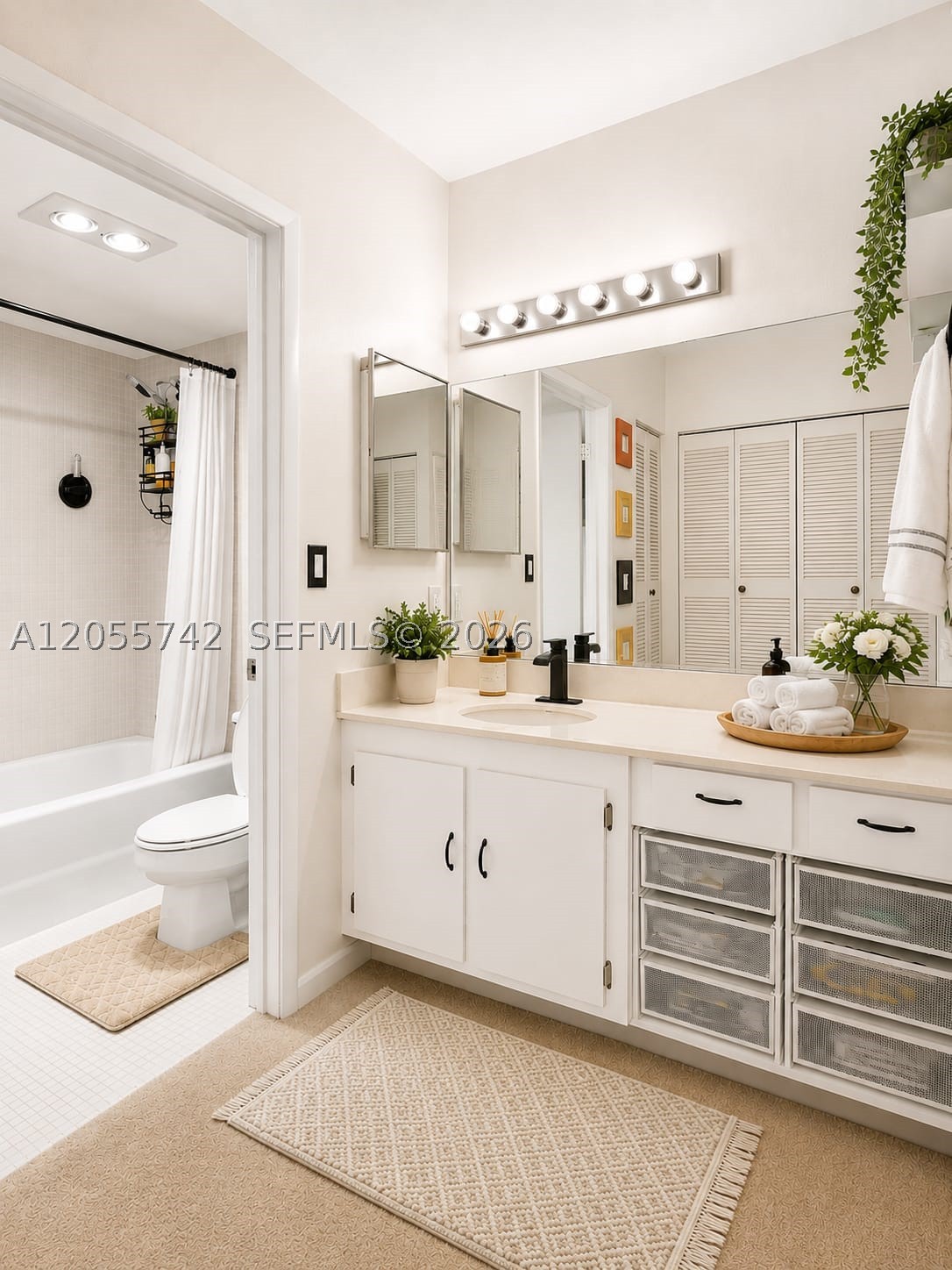 WATERVIEW CONDO - Residential