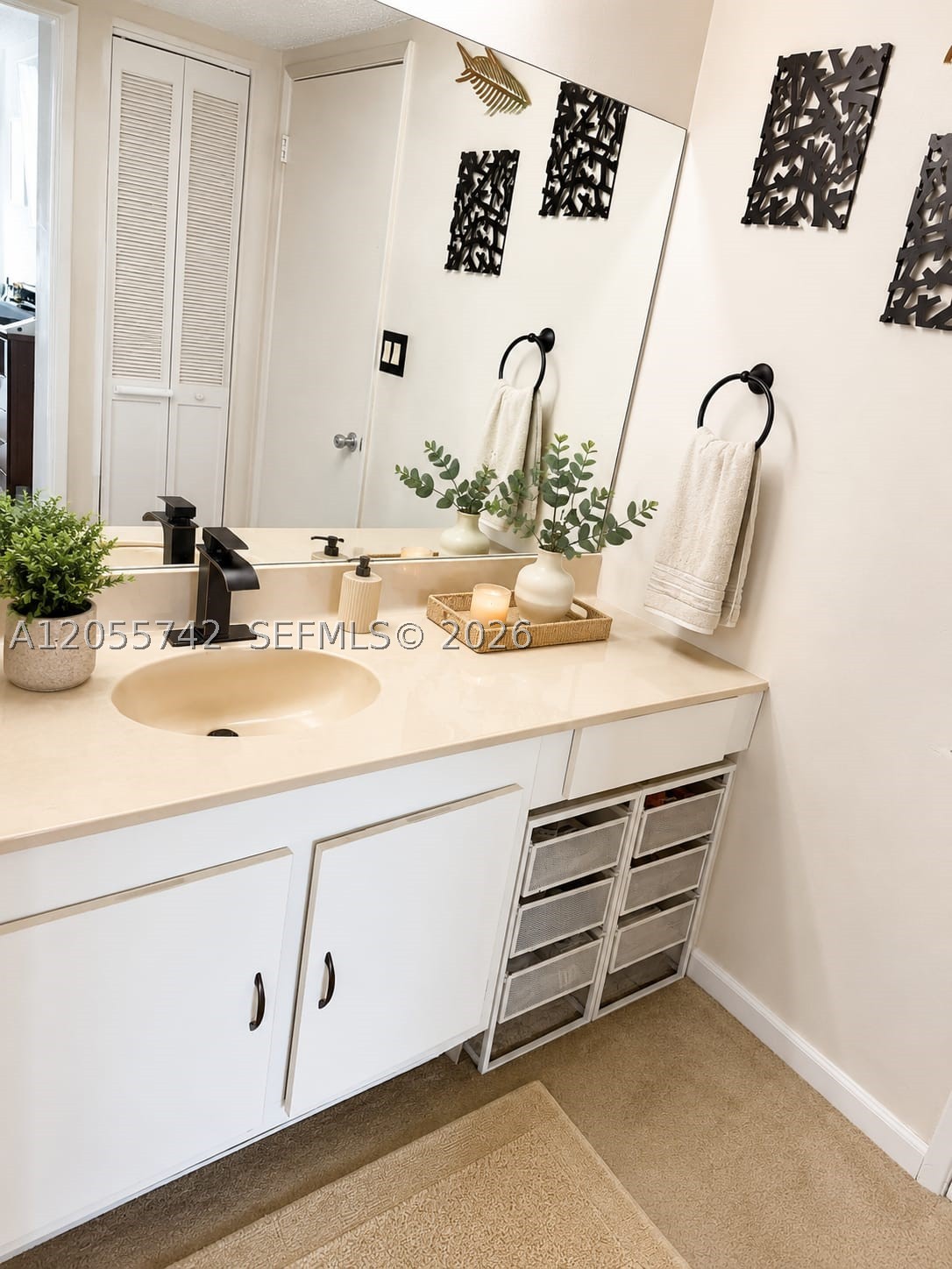 WATERVIEW CONDO - Residential
