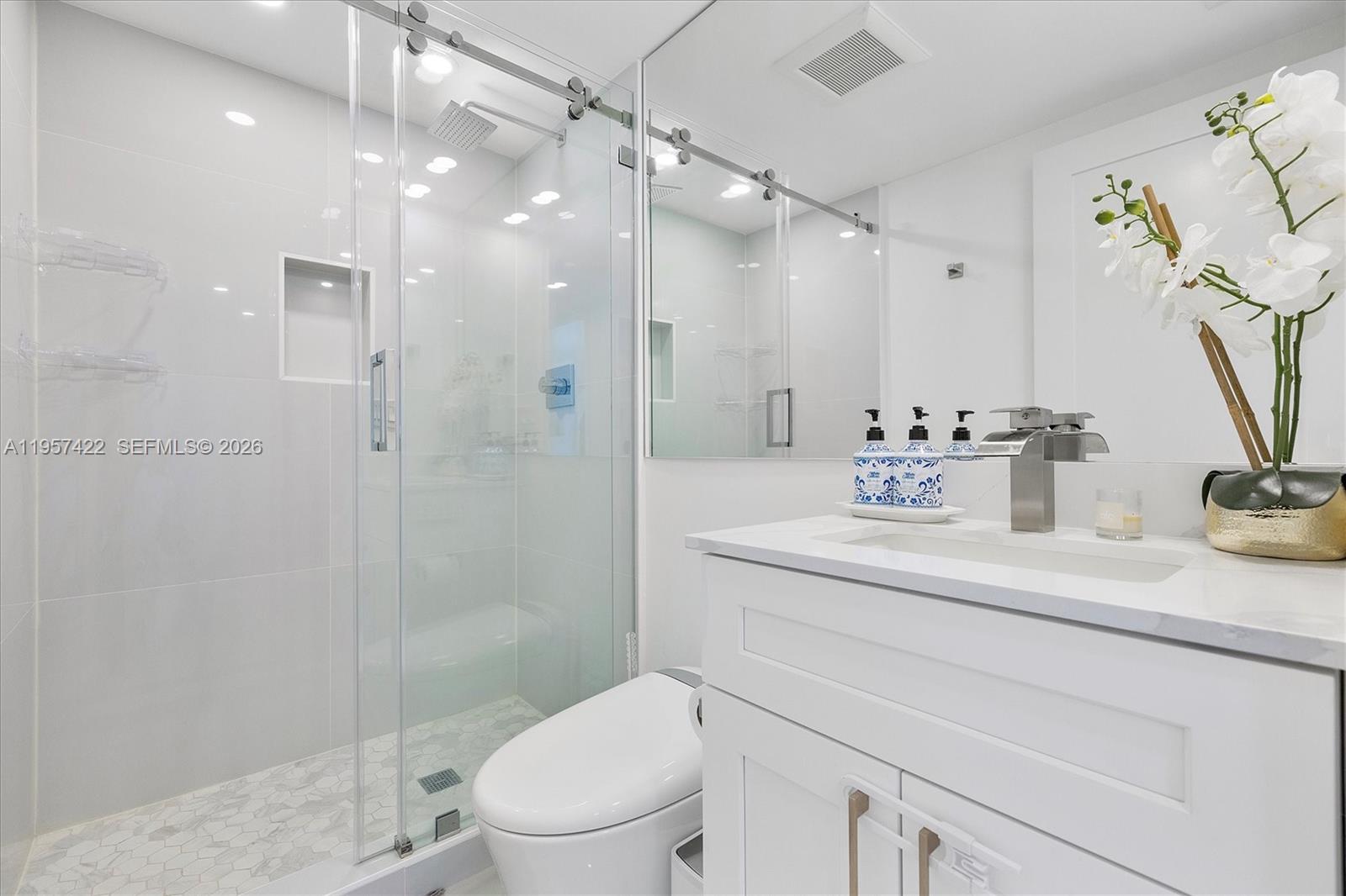 WATERVIEW CONDO - Residential