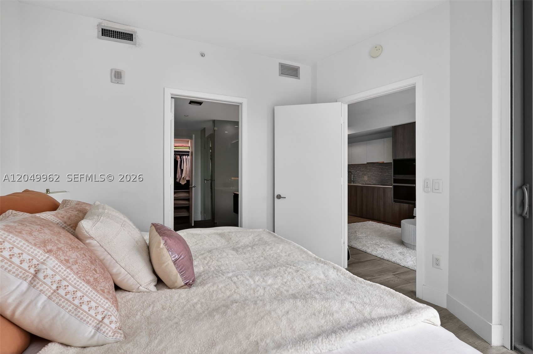 BISCAYNE BEACH CONDO - Residential Lease
