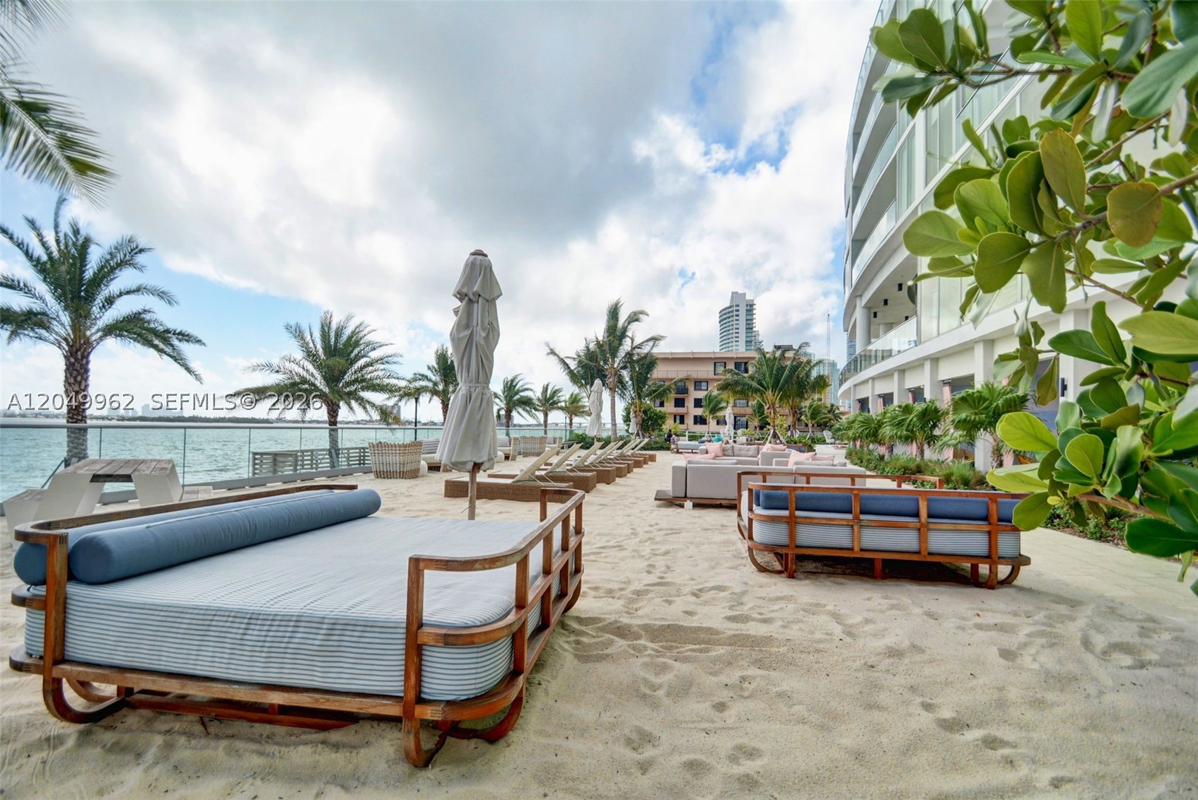 BISCAYNE BEACH CONDO - Residential Lease