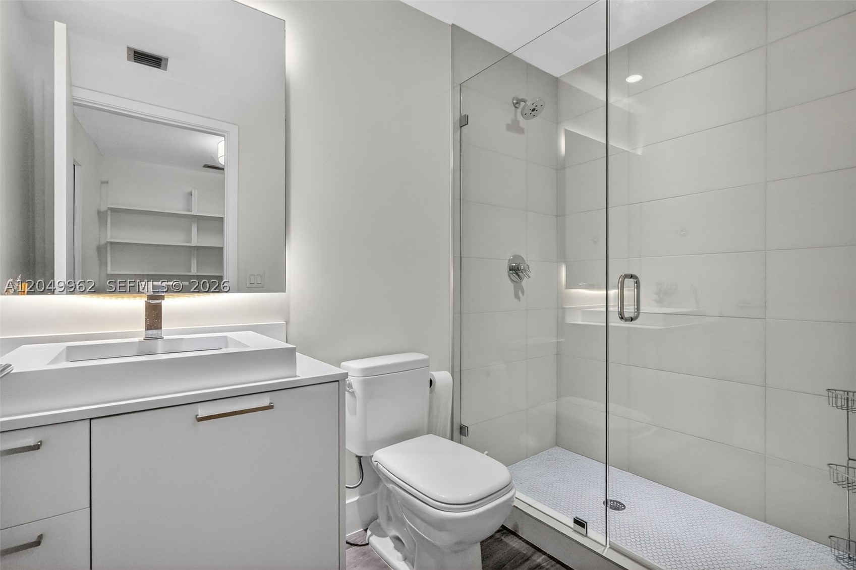 BISCAYNE BEACH CONDO - Residential Lease