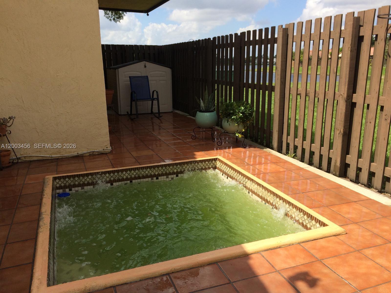LAKES OF MEADOW VILG HOMES - Residential