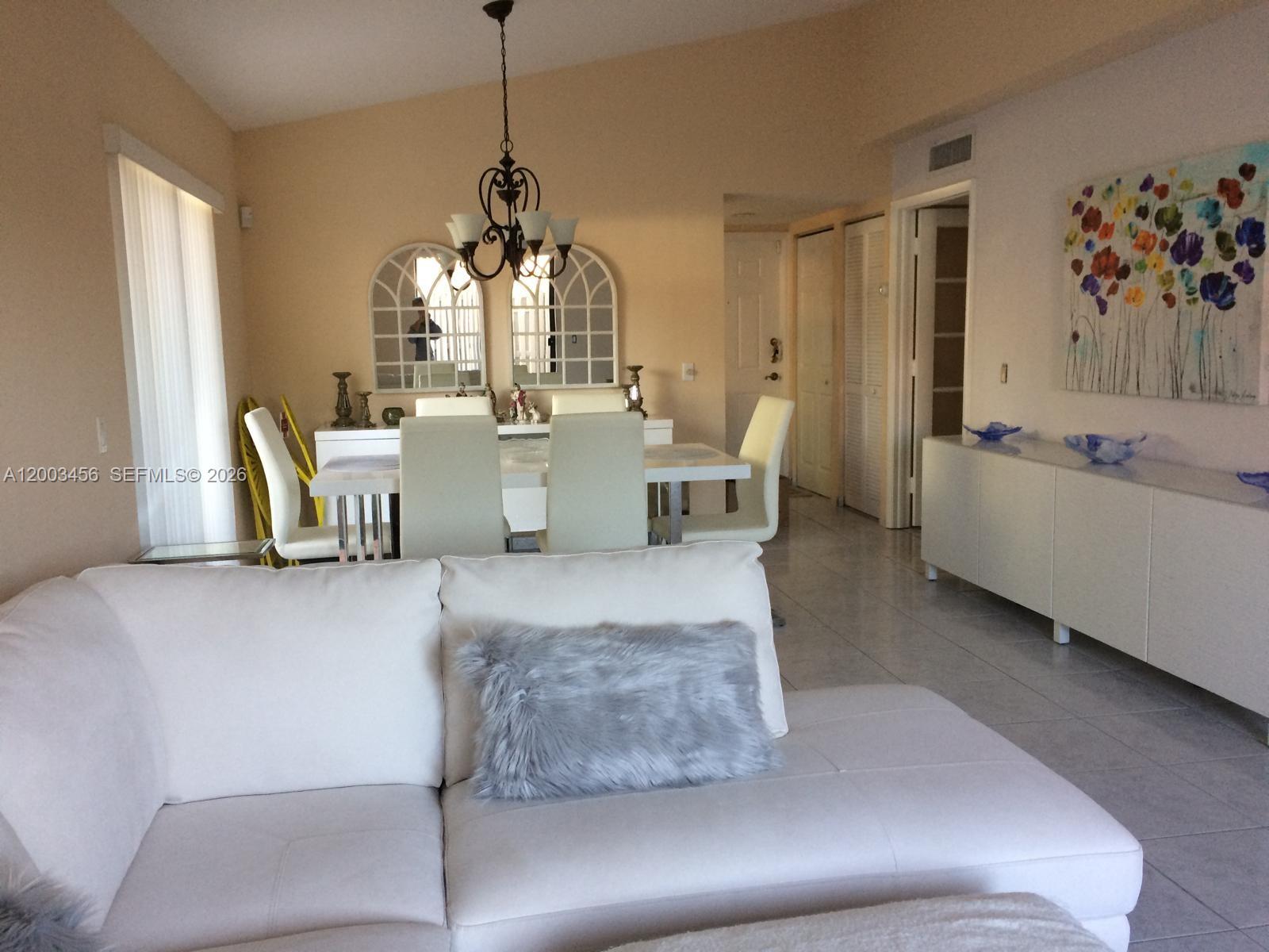 LAKES OF MEADOW VILG HOMES - Residential