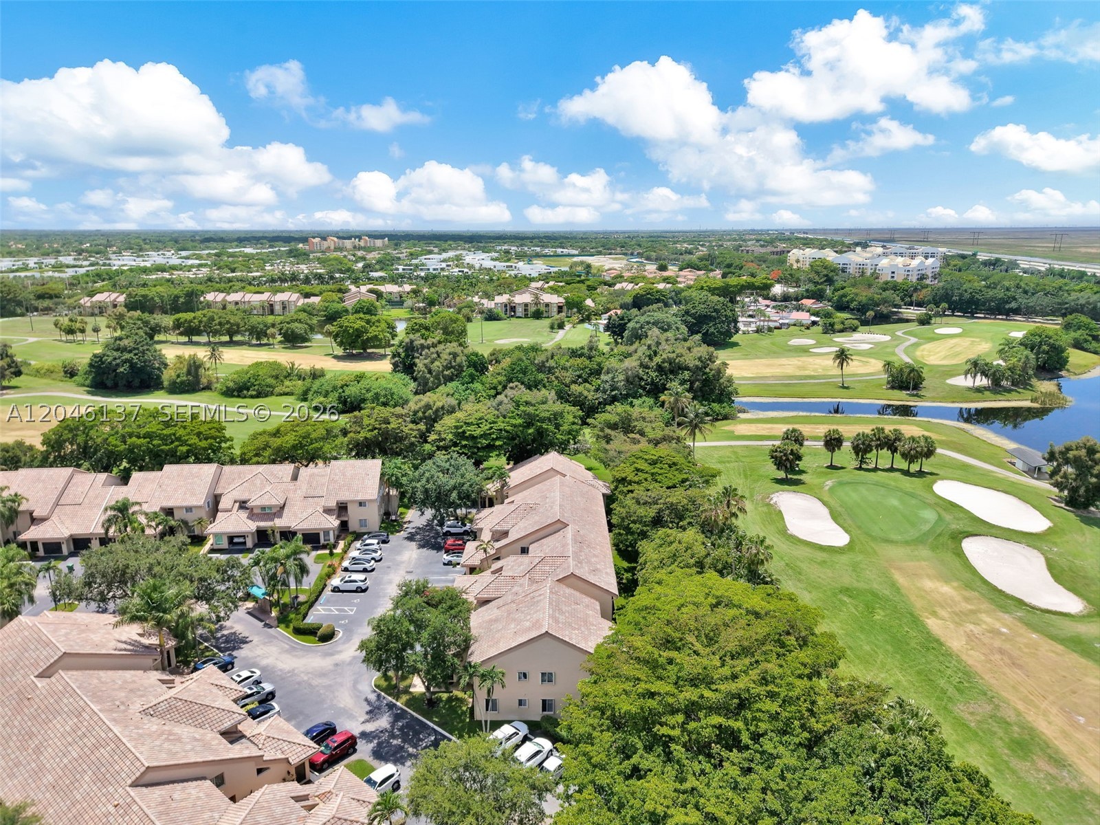 CALIFORNIA COURTS CONDO - Residential