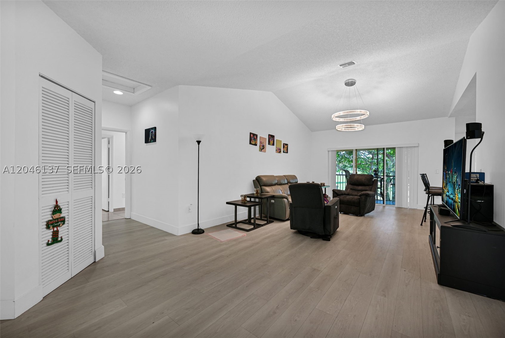 CALIFORNIA COURTS CONDO - Residential