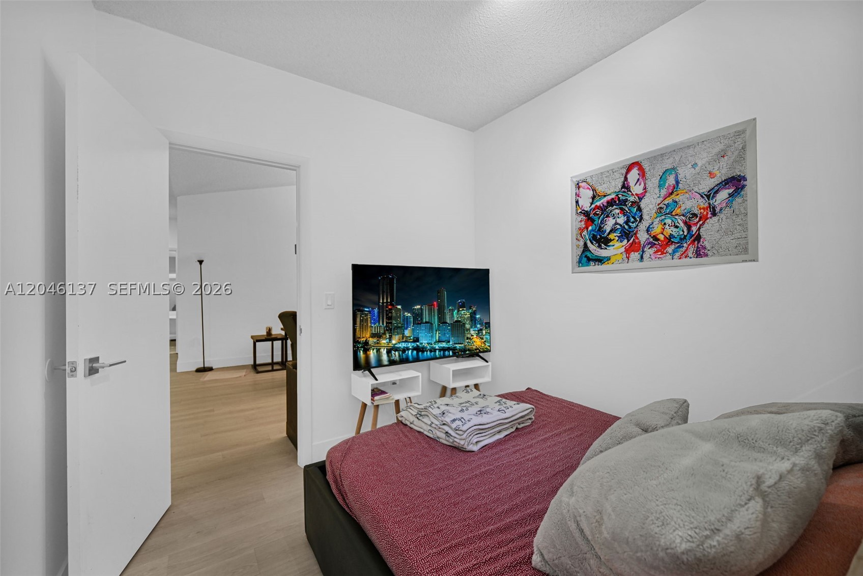 CALIFORNIA COURTS CONDO - Residential